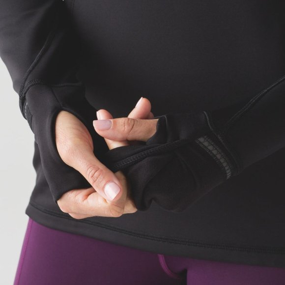 Lululemon First Mile 1/2 Zip - Picture 3 of 7